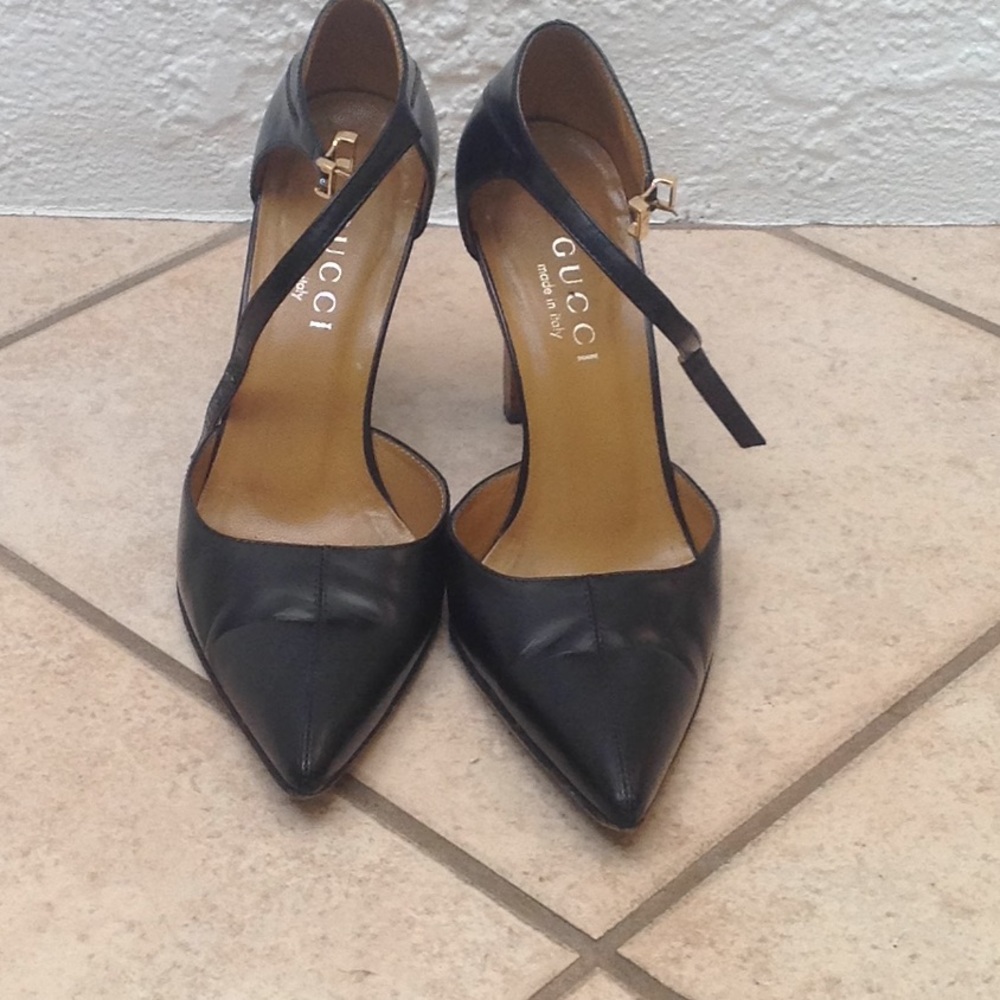 GUCCI shoes